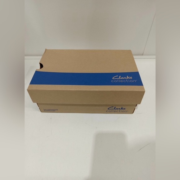 WOMEN'S COLLECTIONS BY CLARKS SHARON GRACIE LOAFER - SIZE 5.5 M - BLACK - Picture 7 of 7